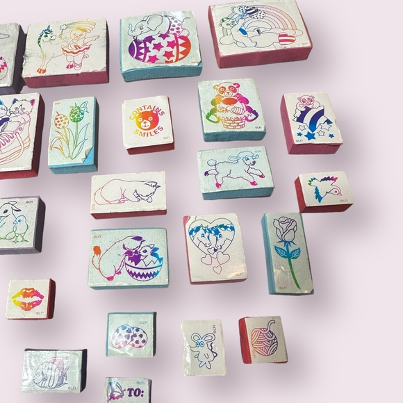 Lisa Frank Vintage Foam Stamps Set Of 30 Card Making Scrapbooking Junk Journals - Picture 3 of 14